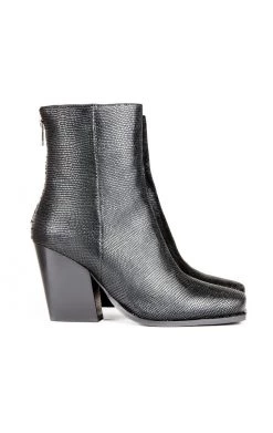 SEYCHELLES EVERY TIME YOU GO BOOT SALE