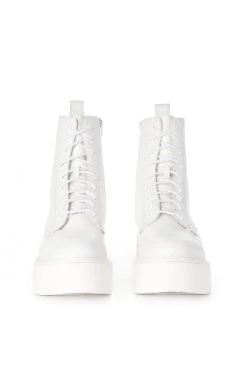 STEVE MADDEN TWISTER BOOT 7 STEVE MADDEN TWISTER BOOT