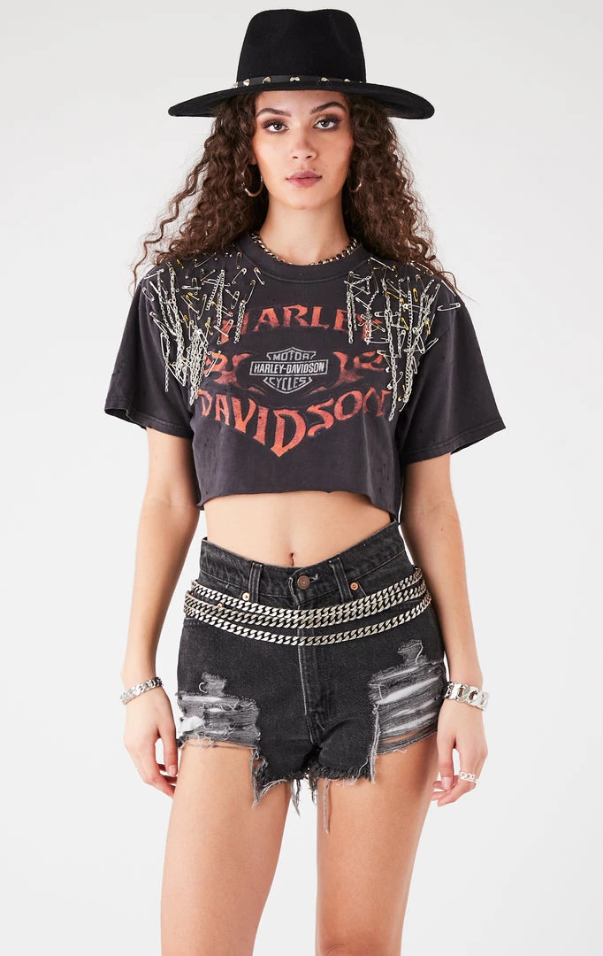 FURST OF A KIND VINTAGE PINS VINTAGE PIN AND CHAIN CROPPED TEE 3 FURST OF A KIND VINTAGE PINS VINTAGE PIN AND CHAIN CROPPED TEE