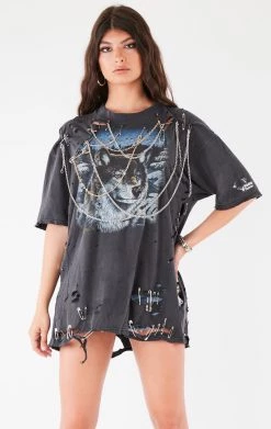 FURST OF A KIND VINTAGE PINS VINTAGE MULTI DRAPED CHAIN TEE