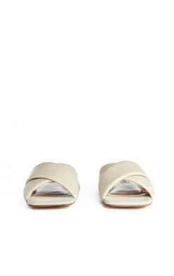 STEVE MADDEN MAYRA SANDAL SALE