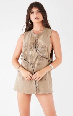 FURST OF A KIND VINTAGE CURVED SAFETY PIN SLEEVELESS TEE