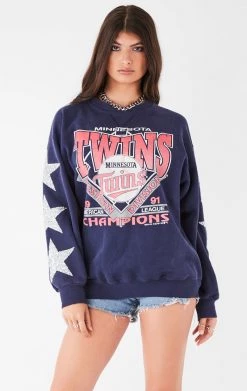 FURST OF A KIND VINTAGE STARS VINTAGE SILVER STAR PATCH SWEATSHIRT