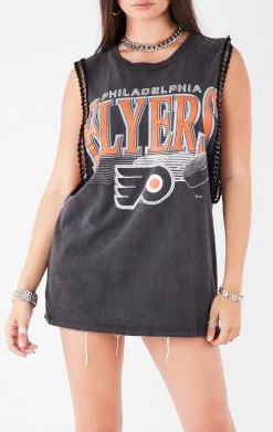 FURST OF A KIND VINTAGE CHAINS VINTAGE CHAIN TRIM SLEEVELESS TEE