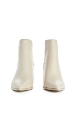 STEVE MADDEN TAYLEN ANKLE BOOTIE SALE