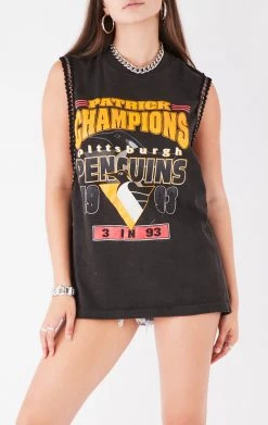 FURST OF A KIND VINTAGE CHAIN TRIM SLEEVELESS TEE