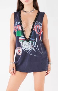 FURST OF A KIND VINTAGE CHAINS VINTAGE DEEP V CHAIN SLEEVELESS TEE