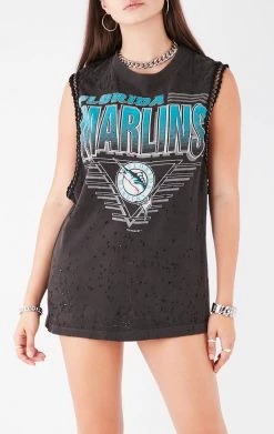 FURST OF A KIND VINTAGE CHAINS VINTAGE CHAIN TRIM SLEEVELESS TEE