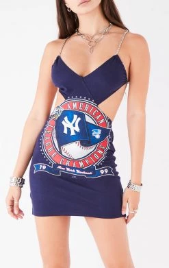 FURST OF A KIND VINTAGE CUT OUT SIDE CHAIN DRESS