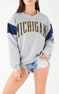 FURST OF A KIND VINTAGE COLLEGE SWEATSHIRT