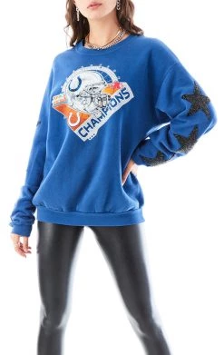 FURST OF A KIND SALE VINTAGE BLACK STAR PATCH SWEATSHIRT