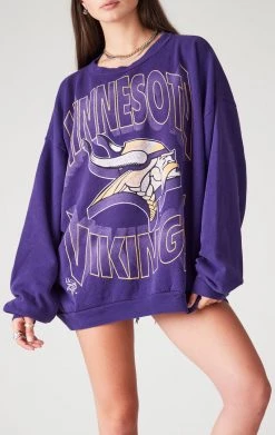 FURST OF A KIND VINTAGE NFL VINTAGE STONEWASHED NFL SWEATSHIRT