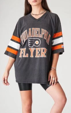 FURST OF A KIND VINTAGE SPORTS VINTAGE STRIPE SLEEVE SPORTS TEE