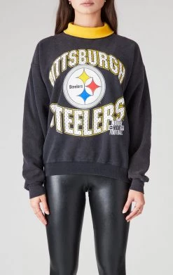 FURST OF A KIND SALE VINTAGE TURTLENECK SWEATSHIRT