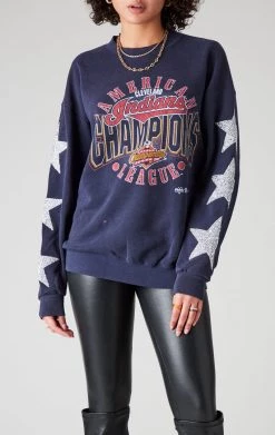 FURST OF A KIND VINTAGE SPORTS VINTAGE SILVER STAR PATCH SWEATSHIRT